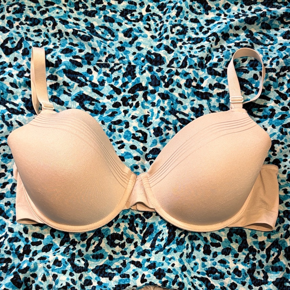 Warner's Tan Cream Nude Beige Women's T-Shirt Bra Sz 40B